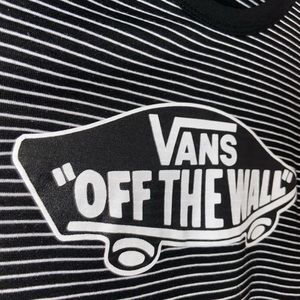 Vans t-shirt with stripes and Vans logo!!